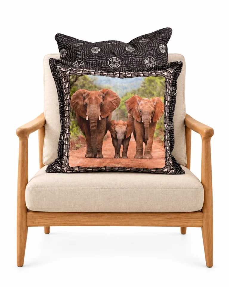 Rusker trail elephant — Product arrangement